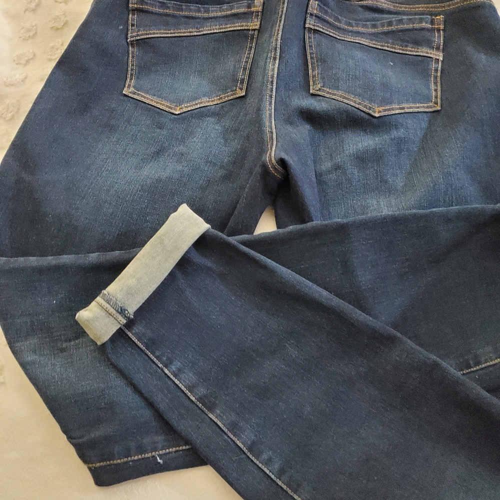 Jeans - Picture 2 of 4